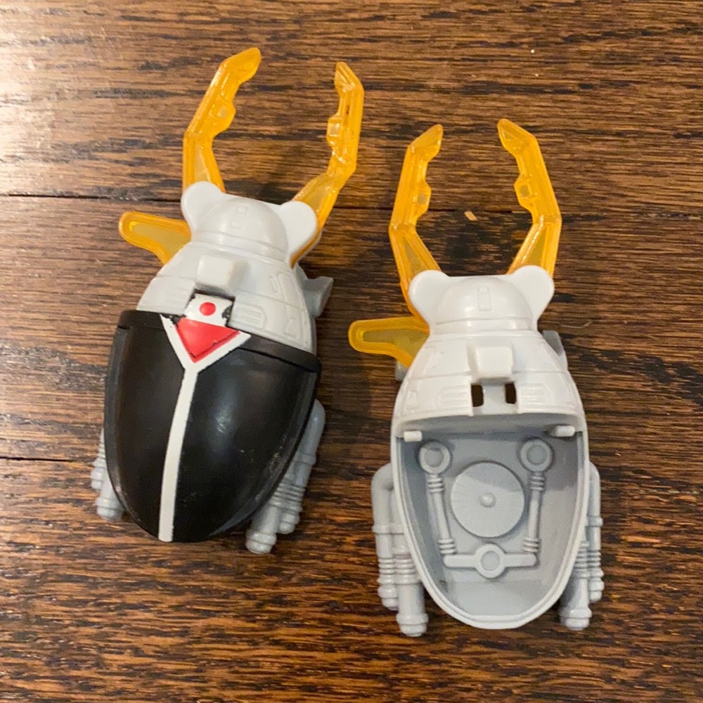 McDonald's - 1996 - Hunter Claw Saban's Metallic Beetle Borg #3 - Happy Meal Toy